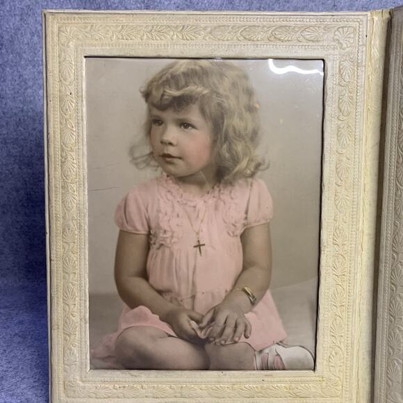 Vintage Photographs In Leather Folio, Two Hand Tinted Portraits Young Girl - Picture 2 of 9